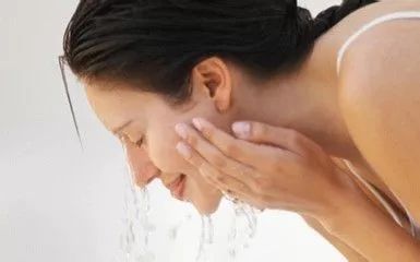 油性皮膚的類型有哪些？油性皮膚應該如何護理？